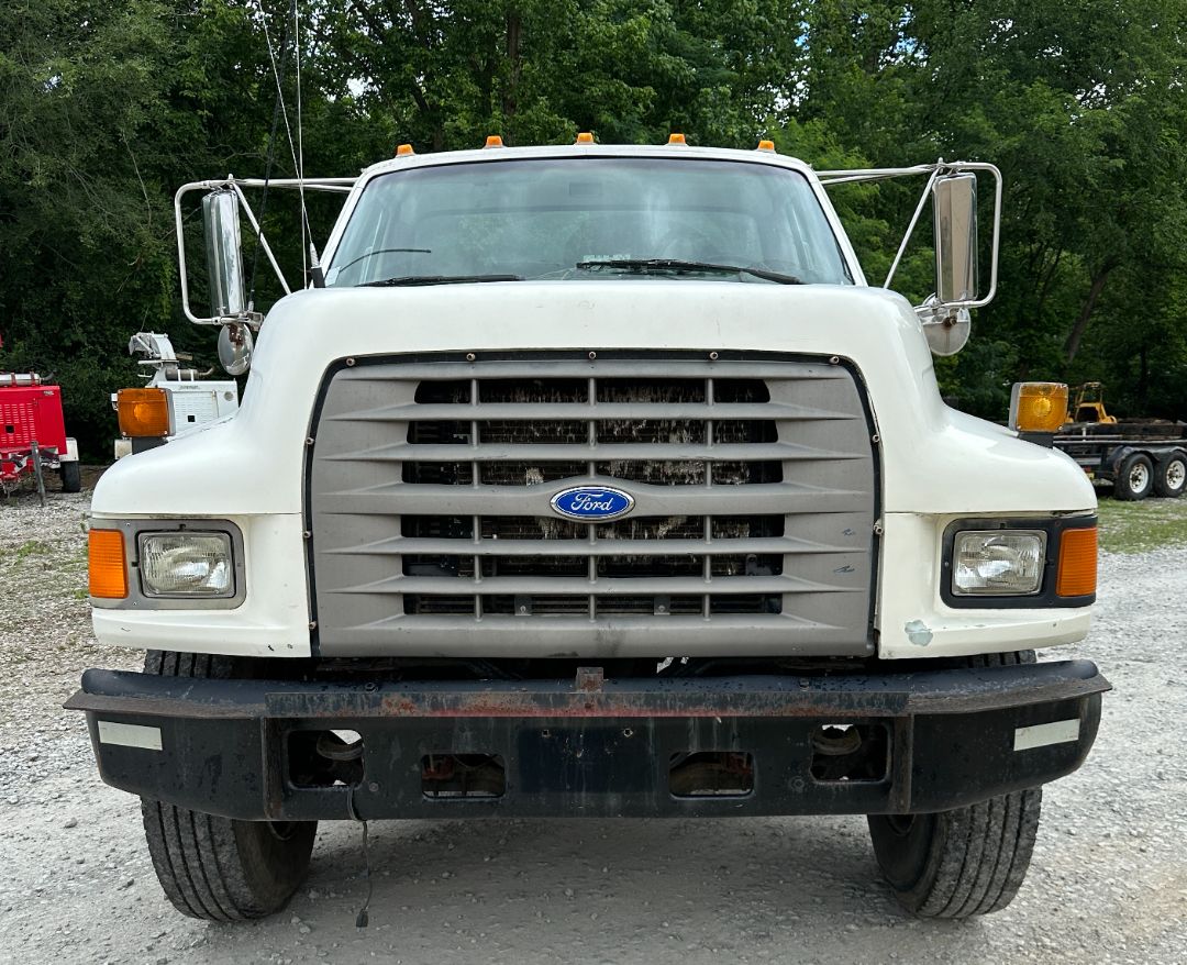 1995 FORD F800 - Image 8